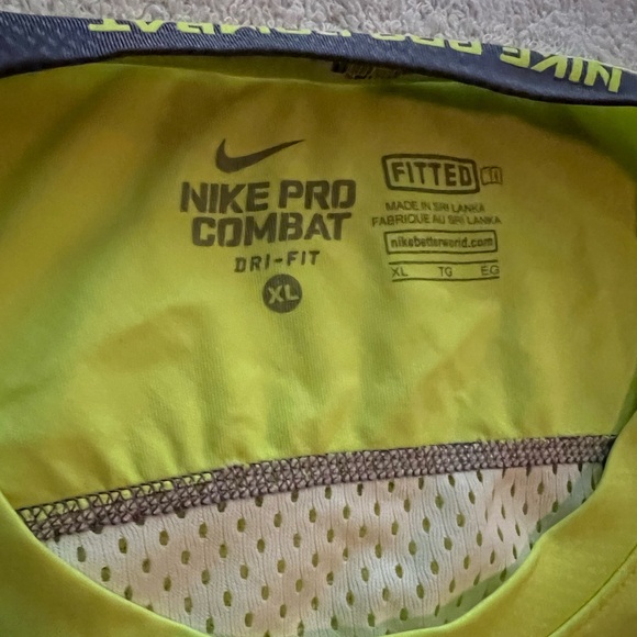 Men’s Nike Pro Combat Dri-Fit Fitted Shirt, Size XL, Yellow & Gray, Pre-Owned - Picture 3 of 11